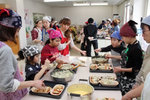 旬の食材を使って料理教室を開いた